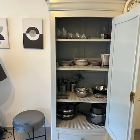 Superbe Climatise Sur Le Port De הייר